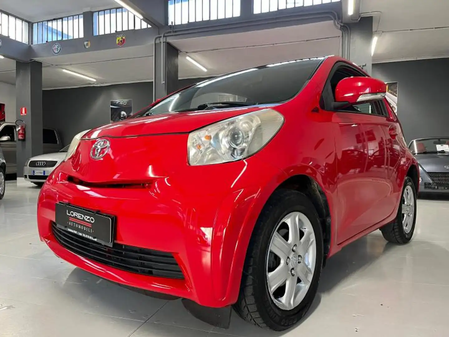 Toyota iQ 1.0 Sol Rot - 1