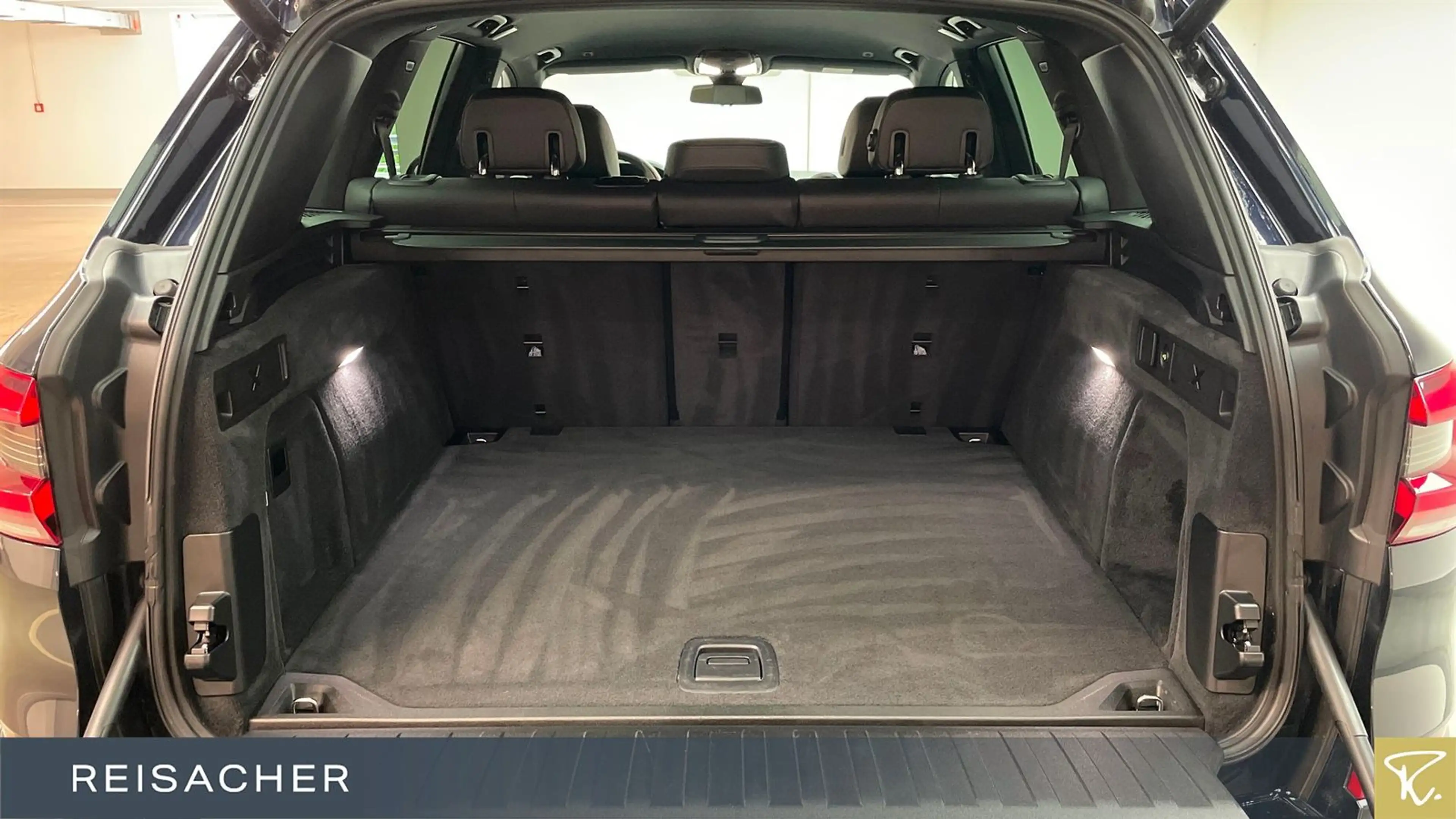 BMW X5 xDrive30d A M-Sport,AHK,Leder,LCProf — photo 10