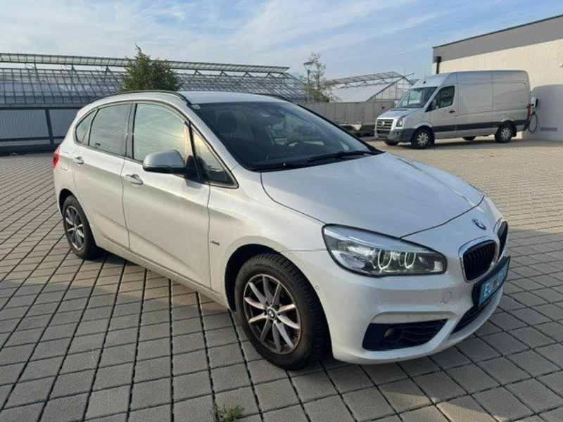 BMW 218 218 i Sport Line Aut. — photo 3