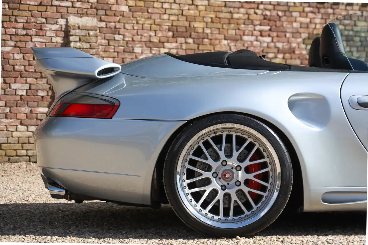 Porsche 996 Gemballa GTR 500 Biturbo Convertible PRICE RED, foto 7