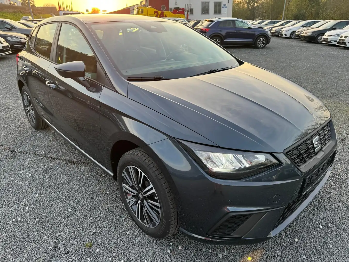 SEAT Ibiza 1.0 TSI *Style-Edition*PDCvo+hi+Kamera*Rad Grau - 1