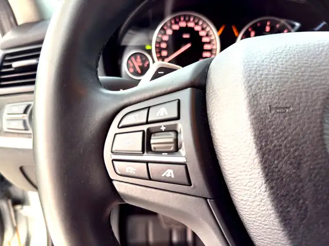BMW X4 view 26