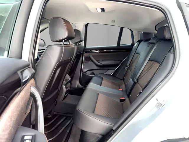 BMW X4 view 20