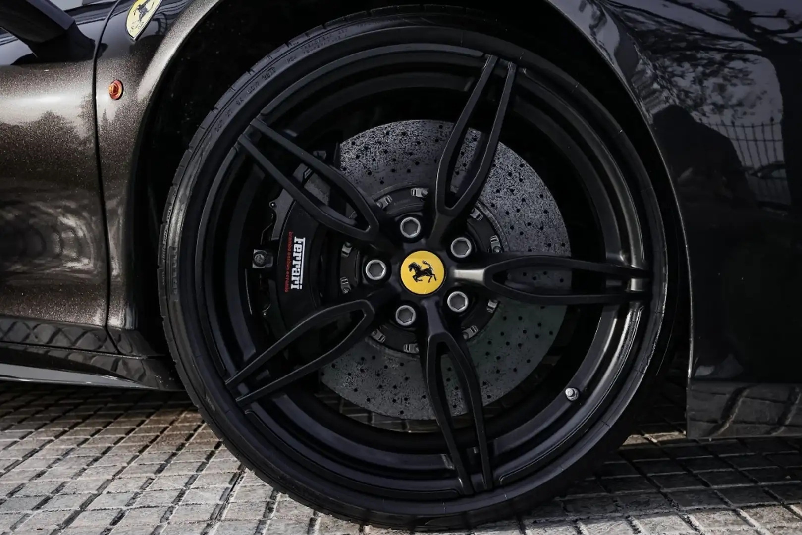 Ferrari 458 Spider Negro - 2