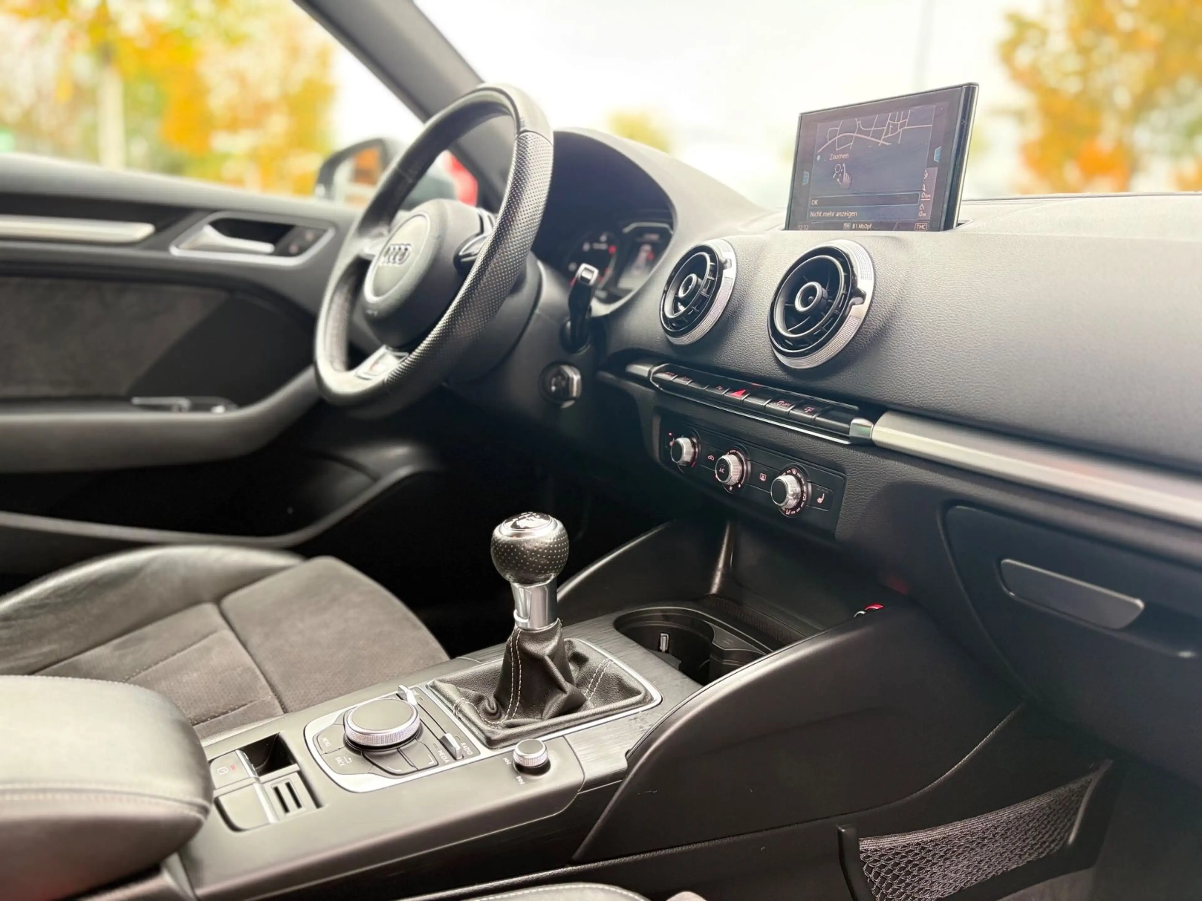 Audi A3 S line Sportpaket*PDC*KLIMA*NAVI*TÜVNEU — photo 14