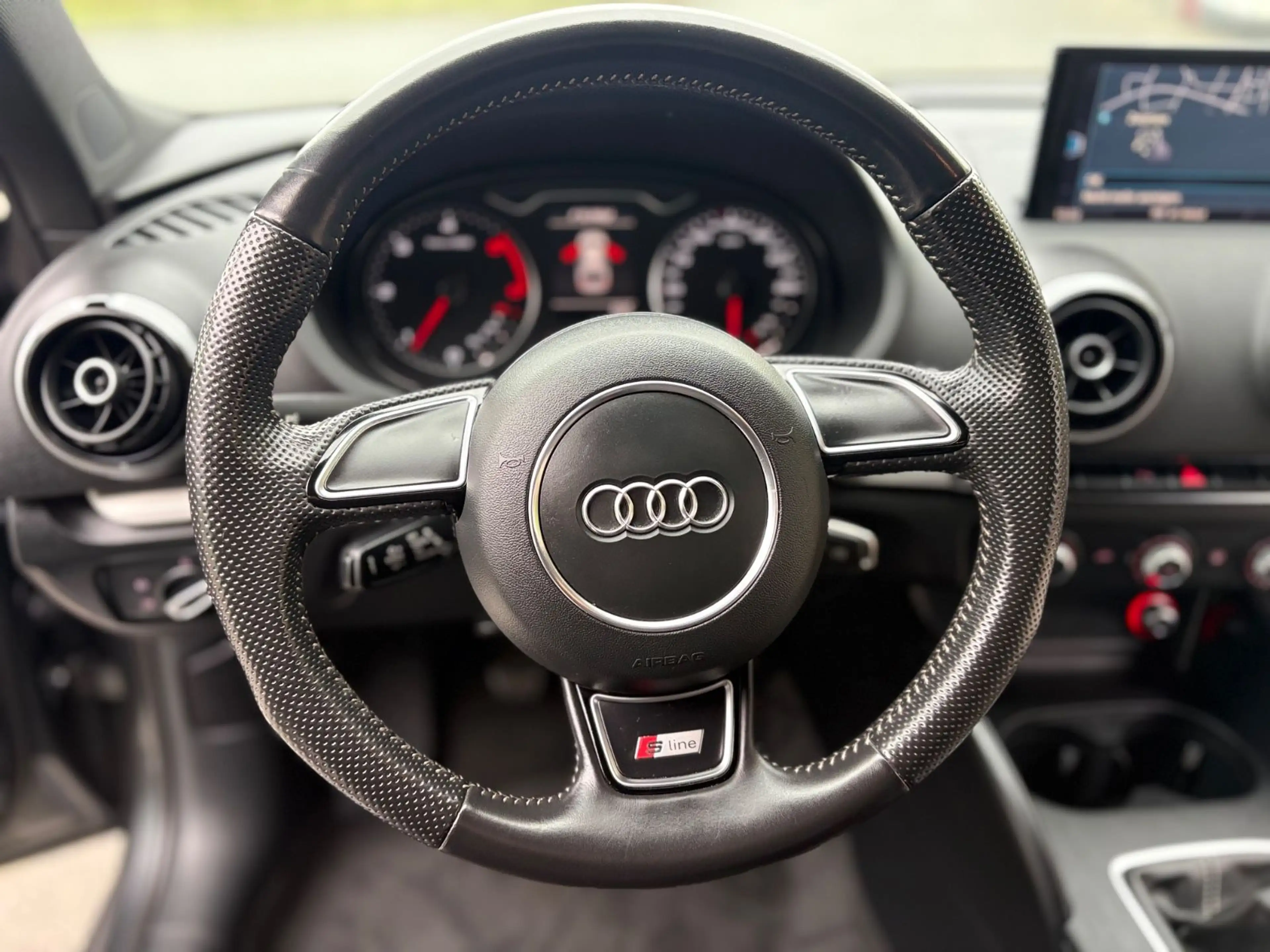 Audi A3 S line Sportpaket*PDC*KLIMA*NAVI*TÜVNEU — photo 15