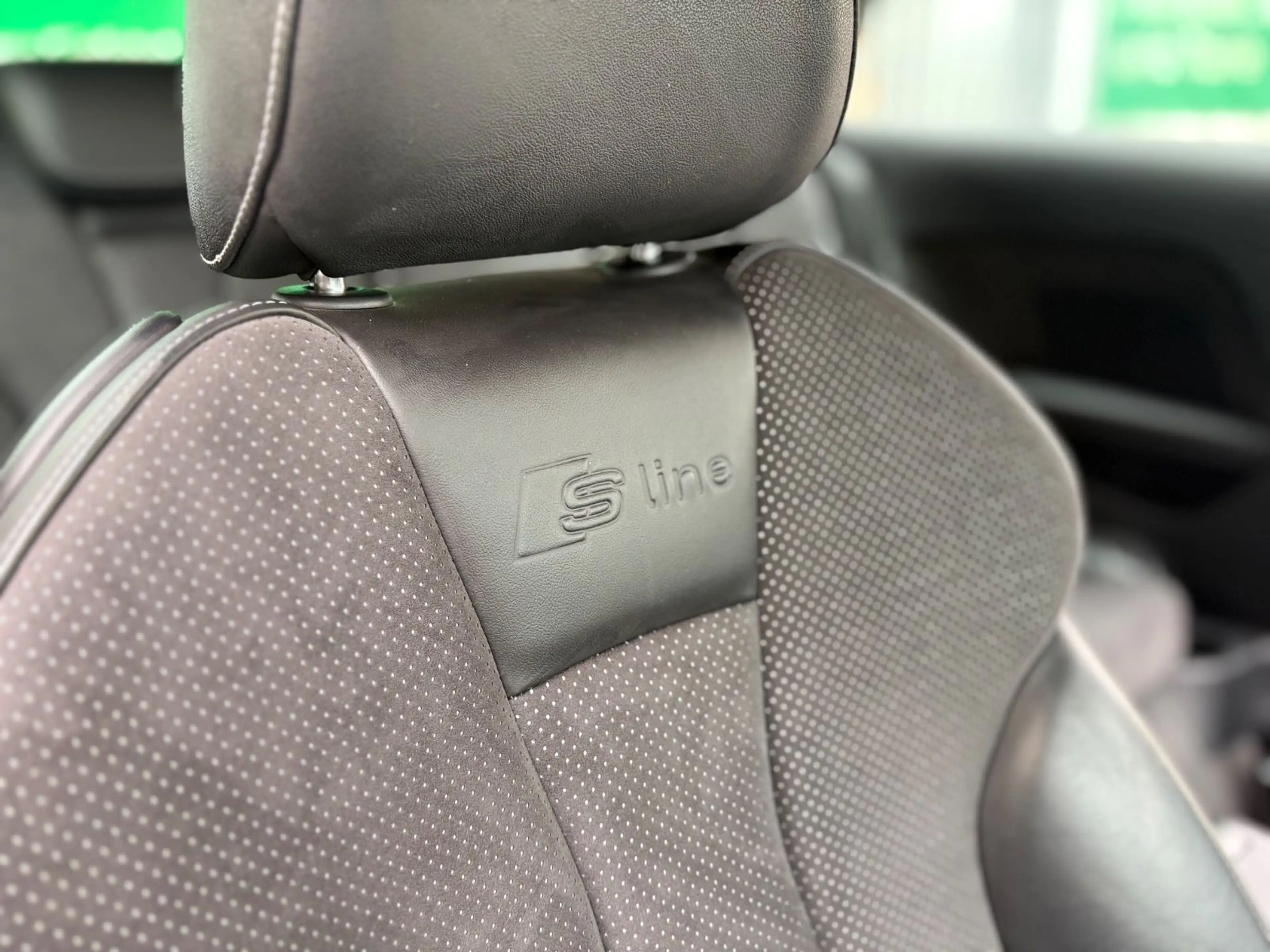 Audi A3 S line Sportpaket*PDC*KLIMA*NAVI*TÜVNEU — photo 13
