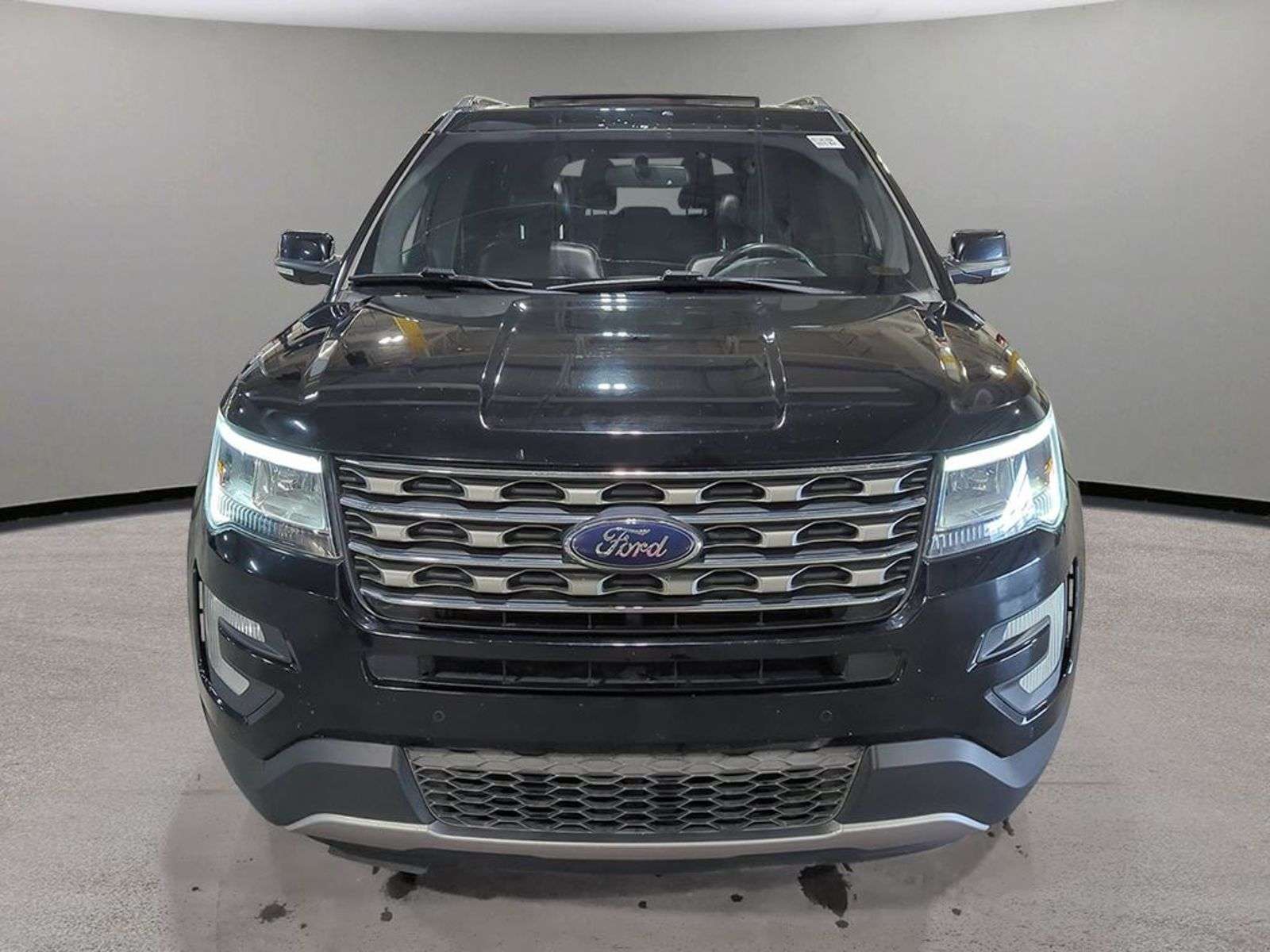2017 Ford Explorer XLT; LEATHER, AWD, NAV, 3M, HEATED SEATS, SMART KE — снимка 1