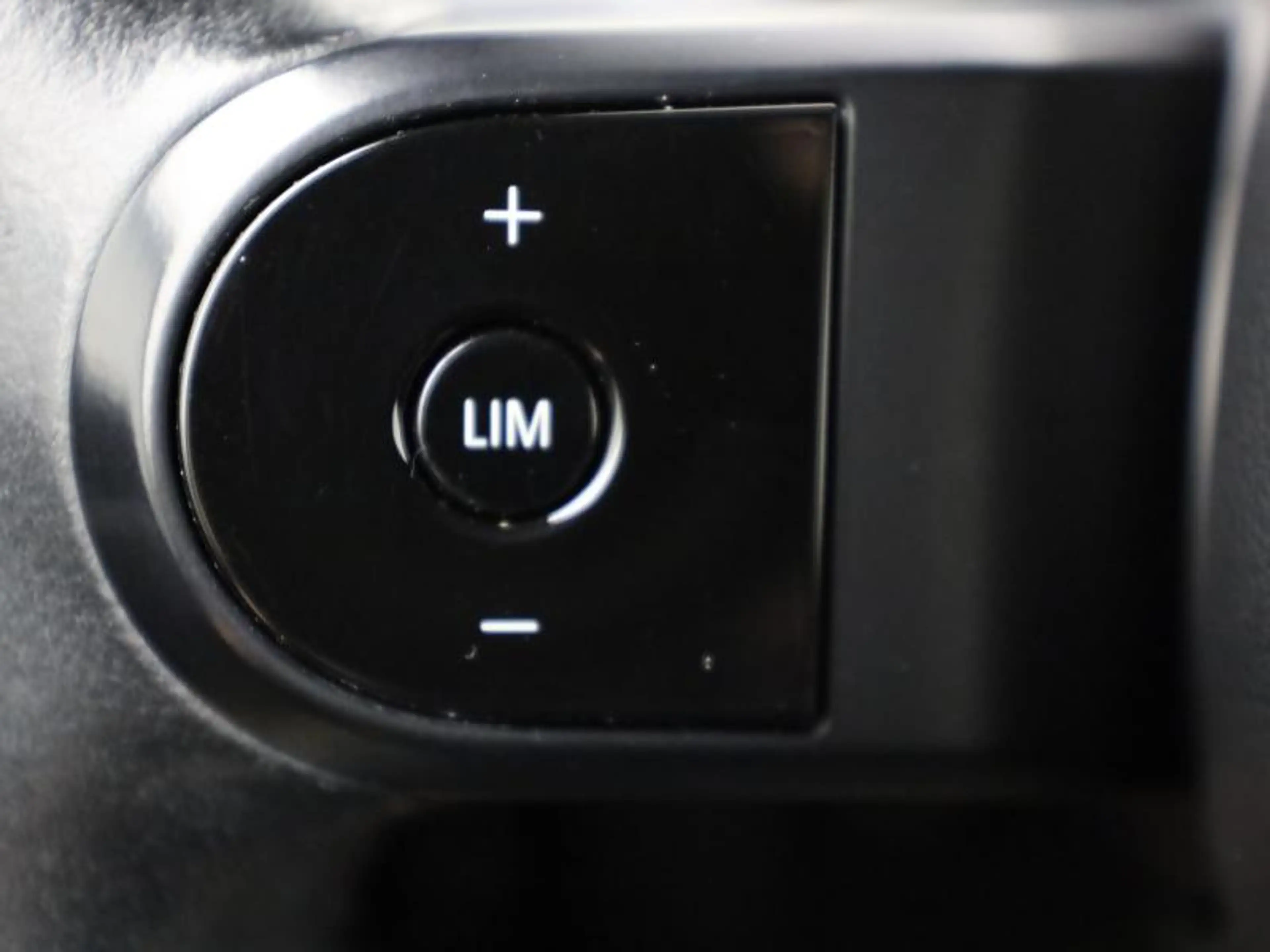 MINI One Cabrio FACELIFT - NAVI - LED - PDC — photo 12