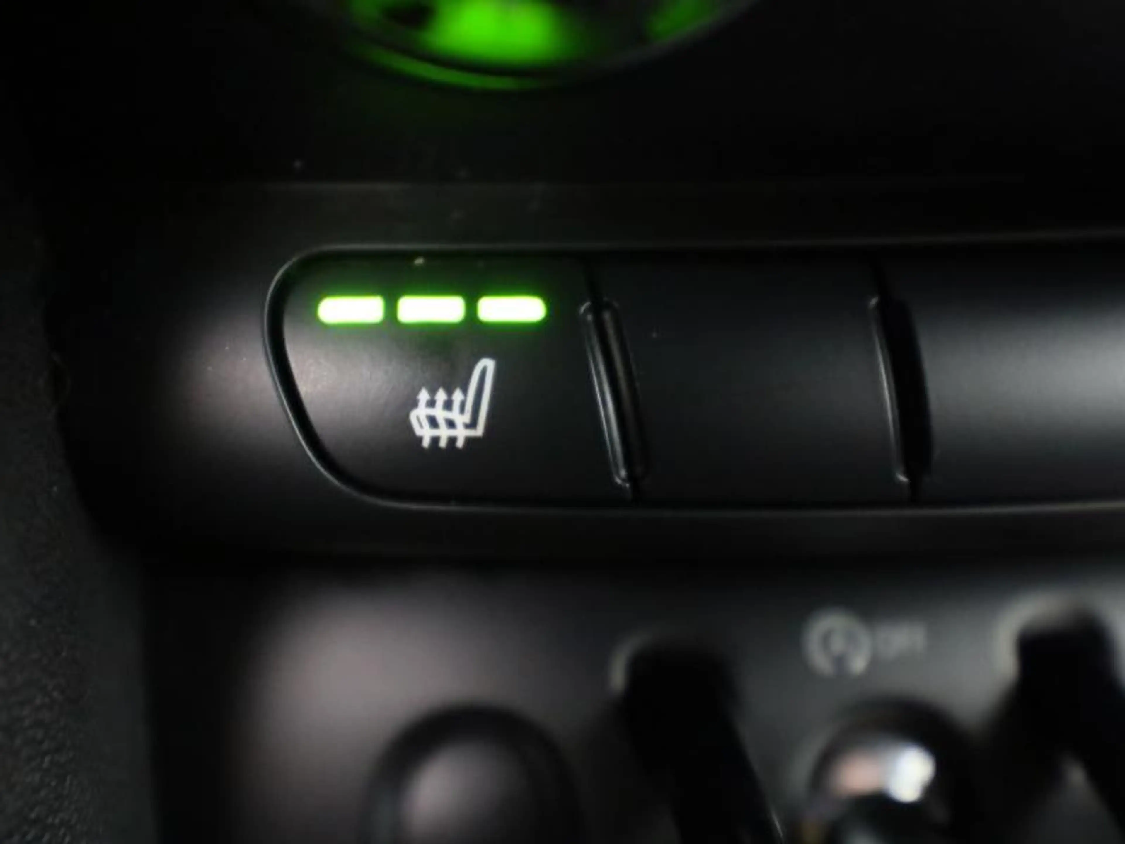 MINI One Cabrio FACELIFT - NAVI - LED - PDC — photo 14