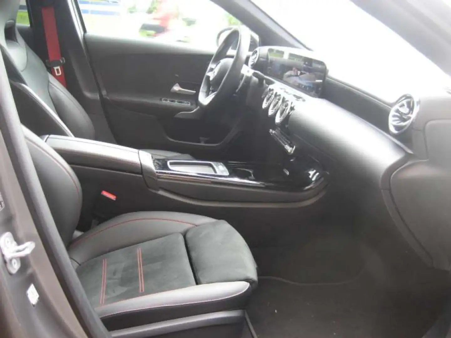 Mercedes-Benz G A 35 AMG  4MATIC AMG LINE PREMIUM PLUS Grigio - 2