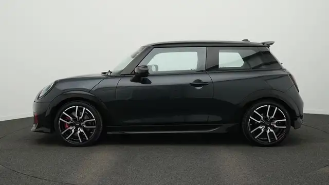Mini Hatch view 6