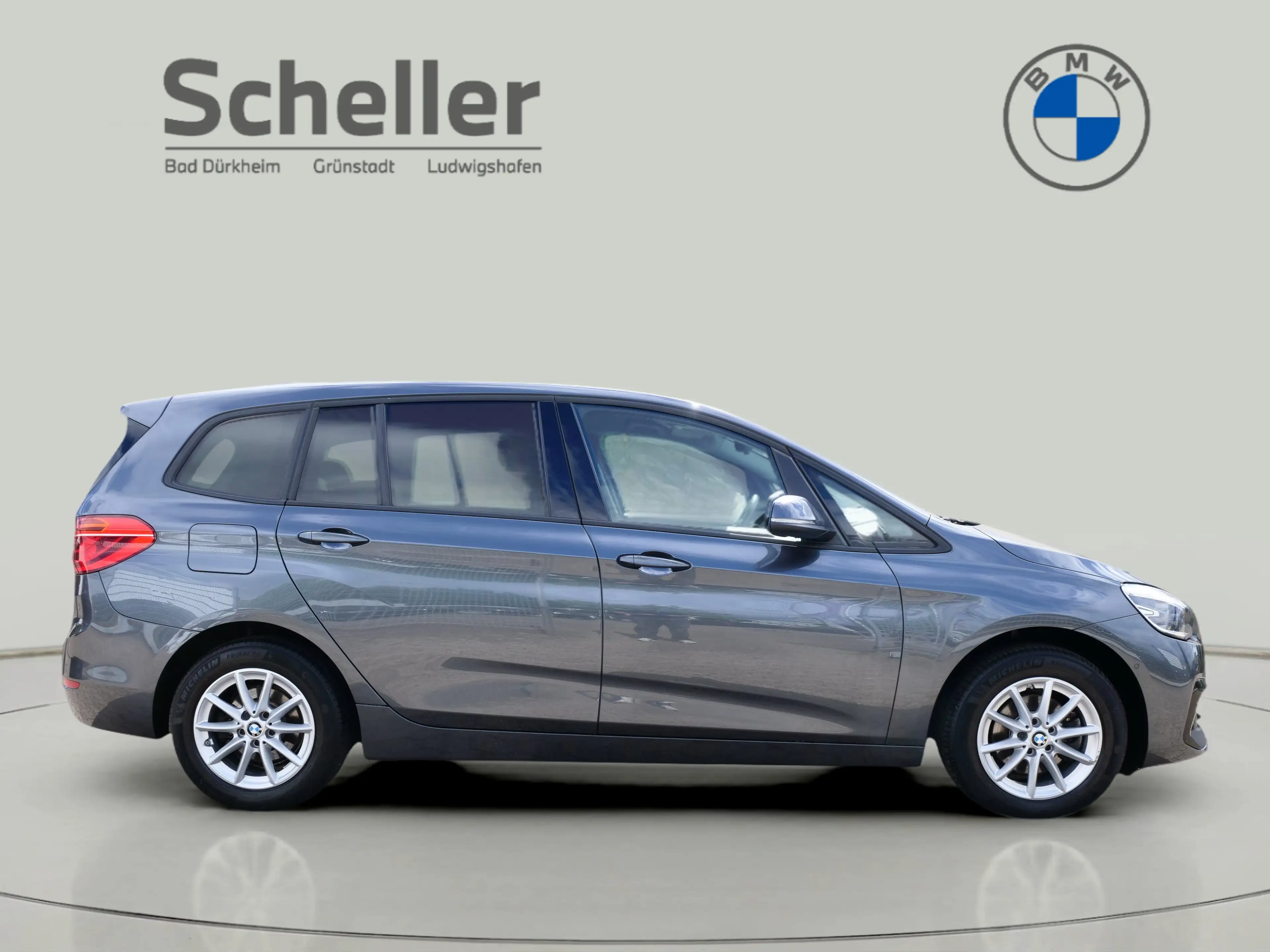 BMW 216 d Gran Tourer — photo 8