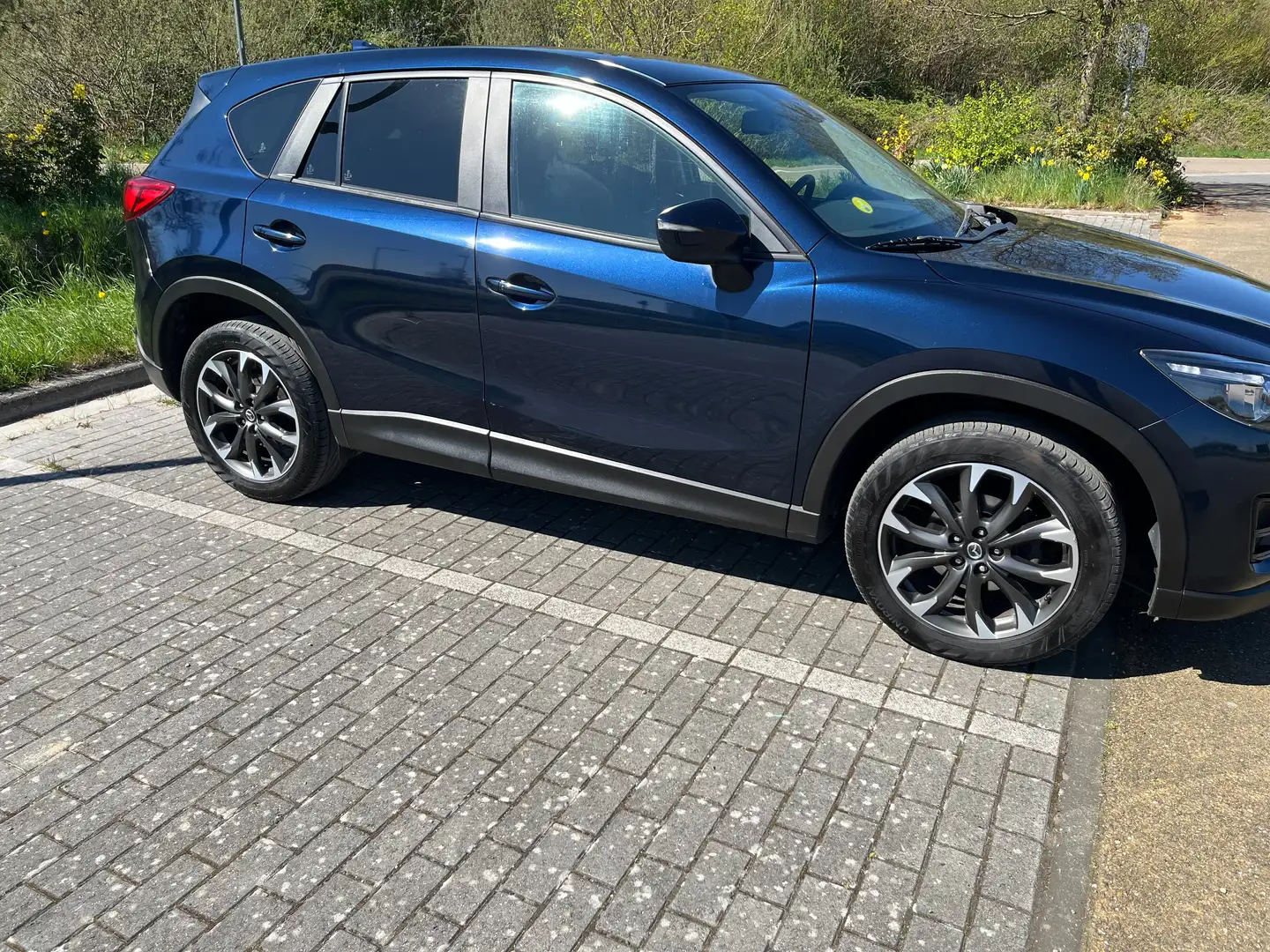 Mazda CX-5 2.2+4WD+PrestigeEdition_LISEZ LA DESCRIPTION_ Bleu - 1