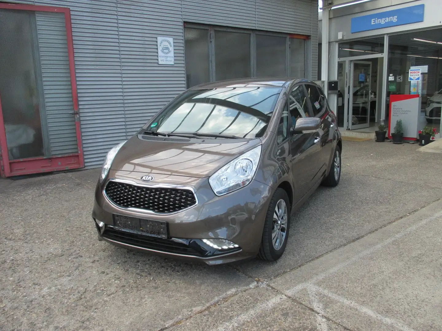 Kia Venga Dream Team Premium Beige - 1