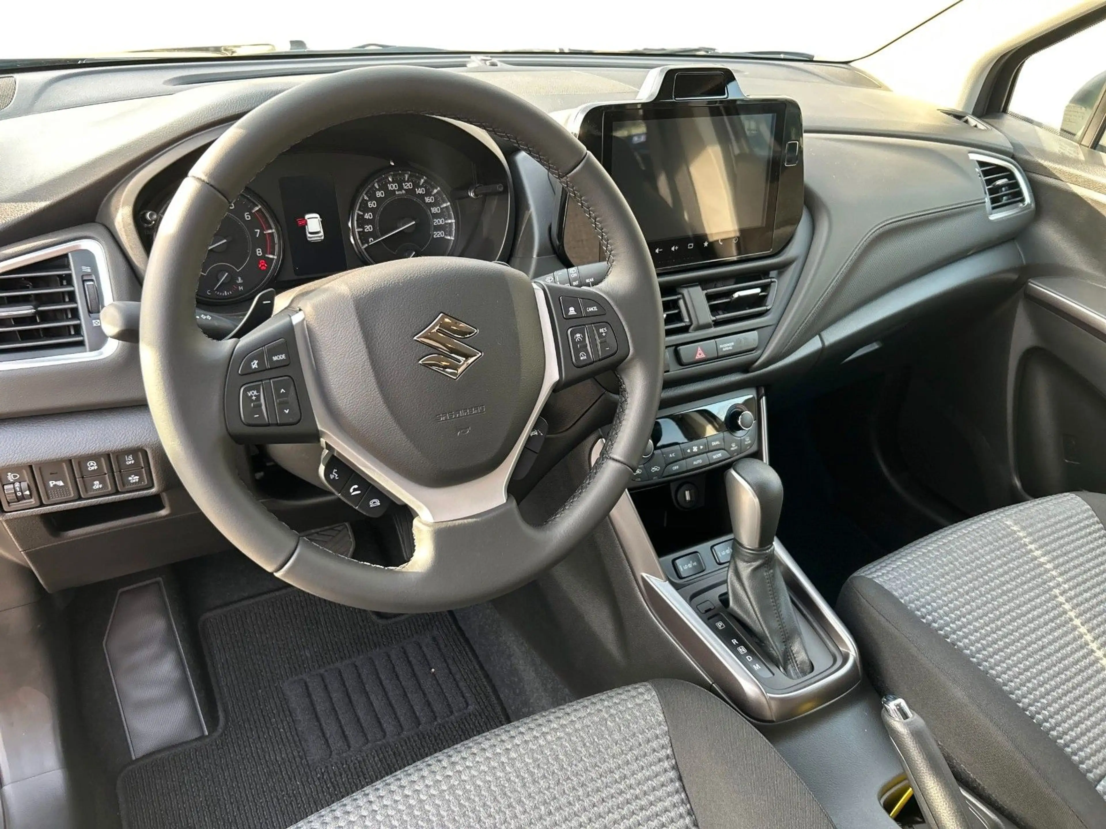 Suzuki SX4 S-Cross S-Cross 1.4 BOOSTERJET Hybrid Comfort AT — photo 11