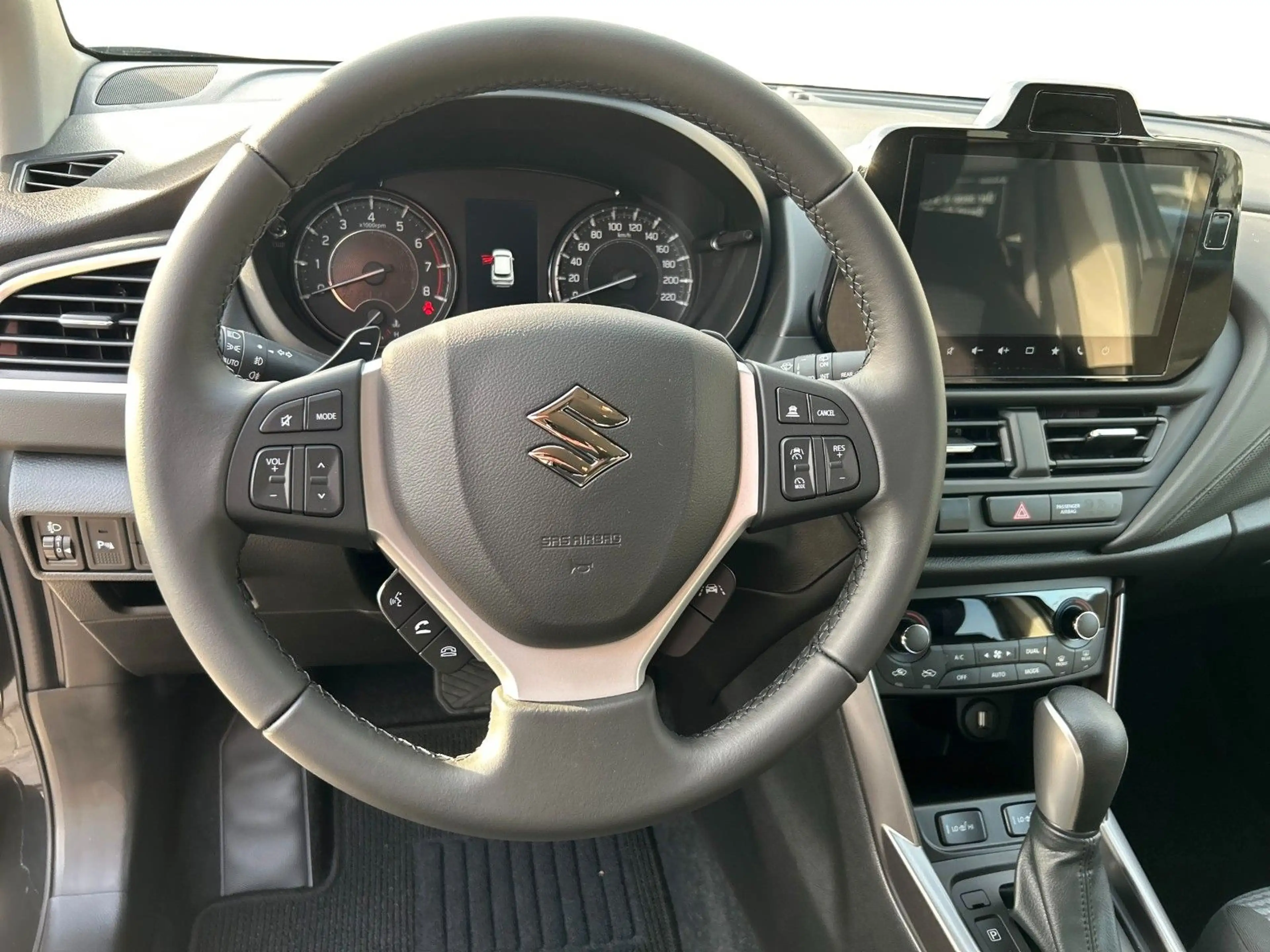 Suzuki SX4 S-Cross S-Cross 1.4 BOOSTERJET Hybrid Comfort AT — photo 12