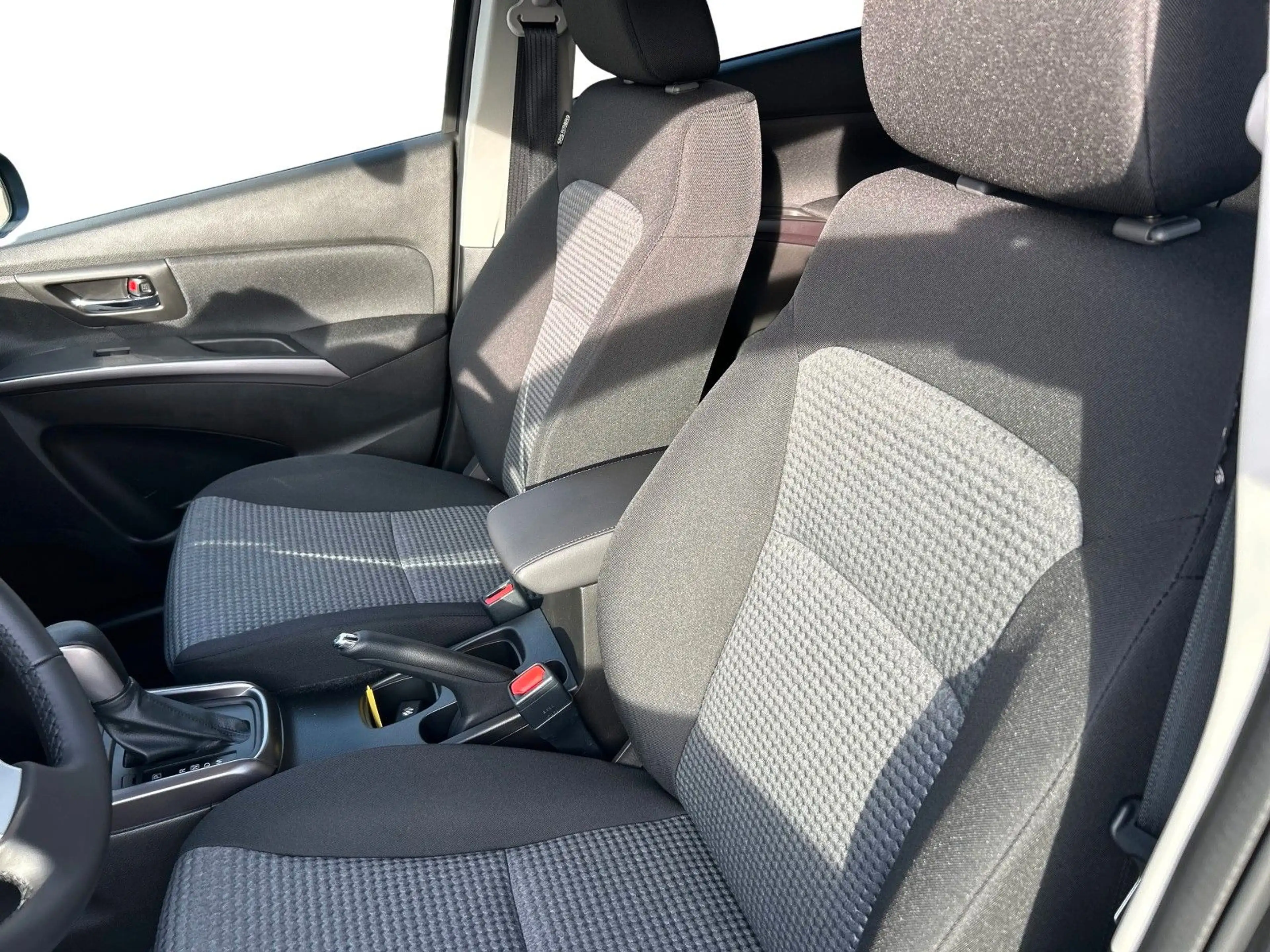 Suzuki SX4 S-Cross S-Cross 1.4 BOOSTERJET Hybrid Comfort AT — photo 10