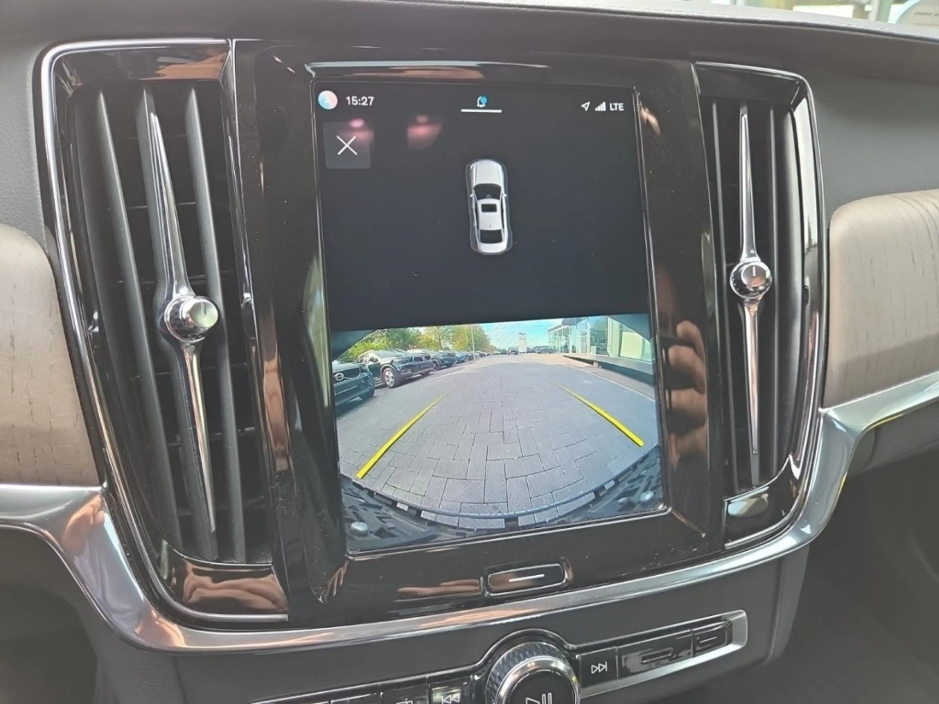 Volvo S90 T8 AWD PHEV Inscription semielektrisch HarmanKardo — photo 15