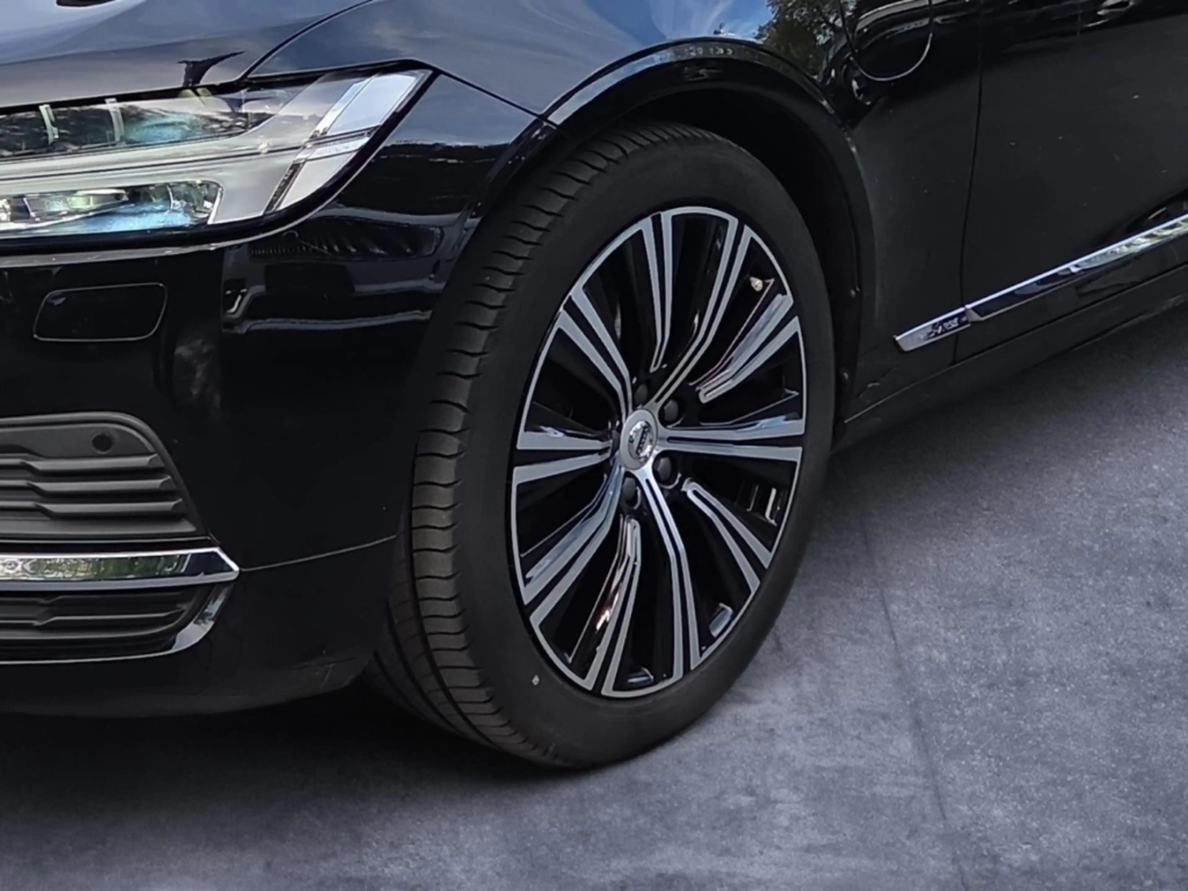 Volvo S90 T8 AWD PHEV Inscription semielektrisch HarmanKardo — photo 6