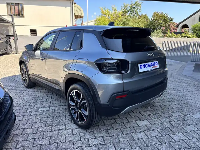 Jeep Avenger view 7