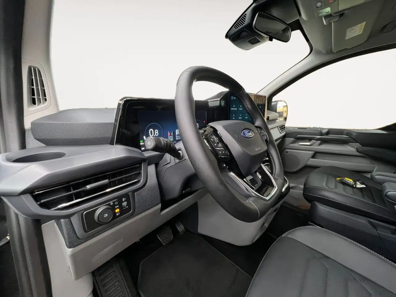 Ford Tourneo Custom 2026 — фото 14