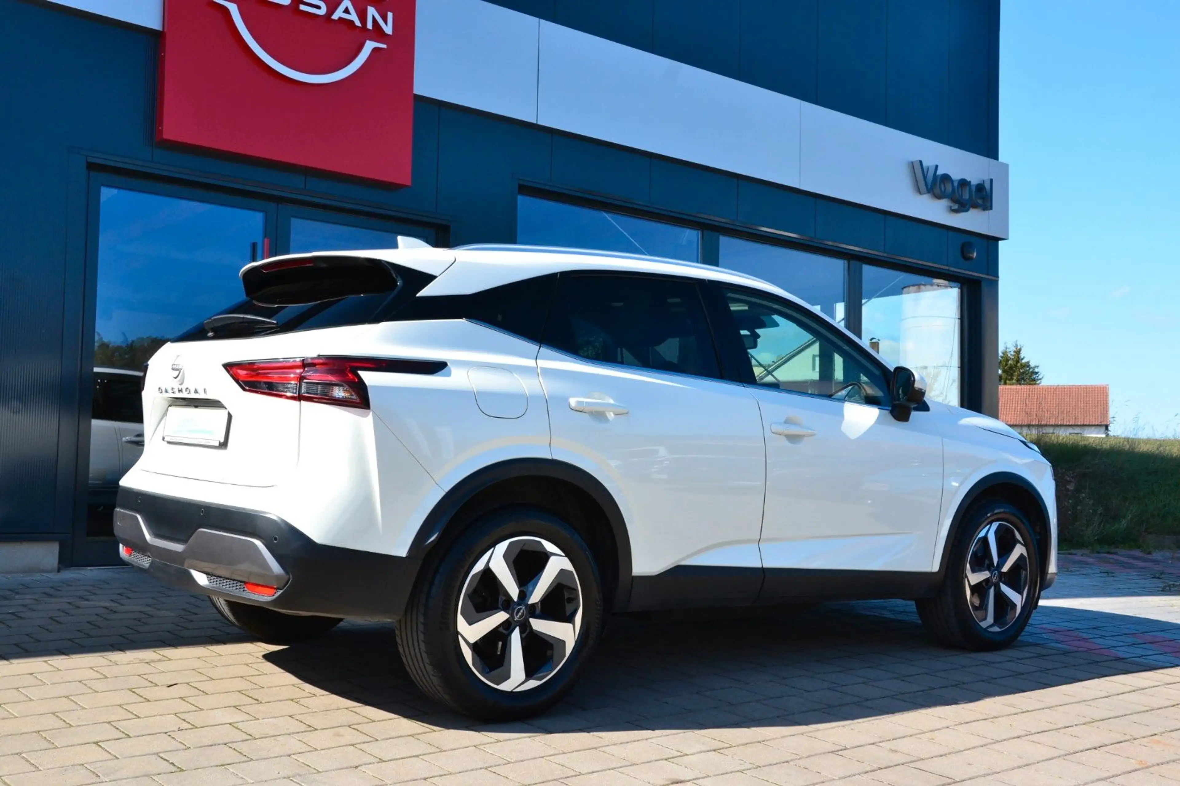 Nissan Qashqai N-Connecta — photo 11
