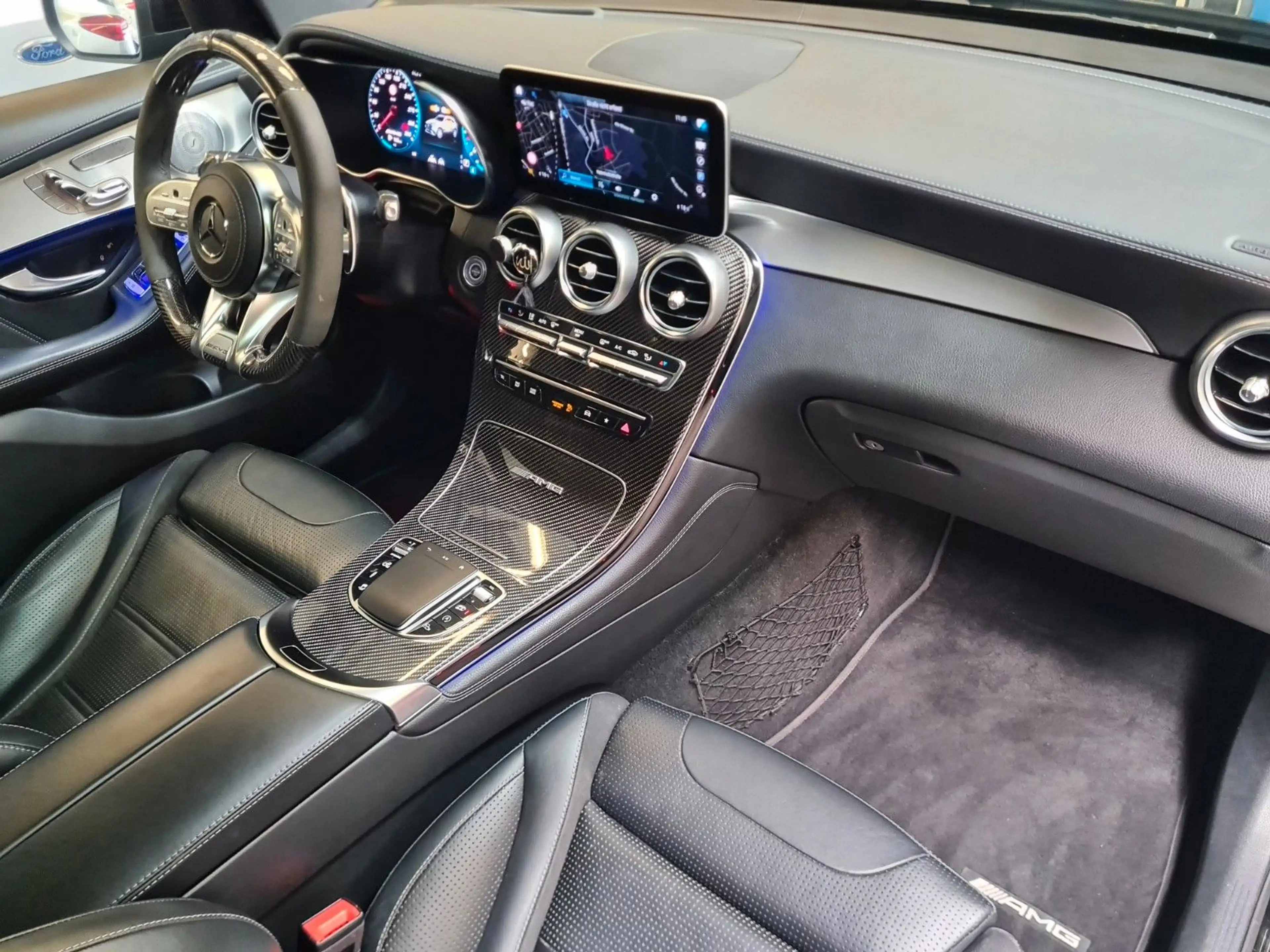 Mercedes-Benz GLC 63 AMG 4Matic*Autom.*Navi*Kamera*Panorama* — photo 12