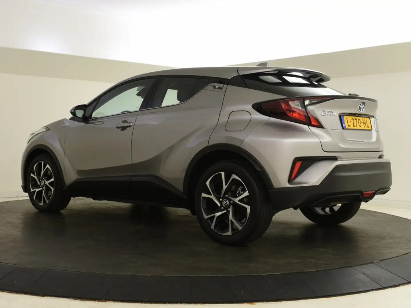 Toyota C-HR 1.8 Hybrid Dynamic | Parkeersensoren V+A | Navigat Gris - 2
