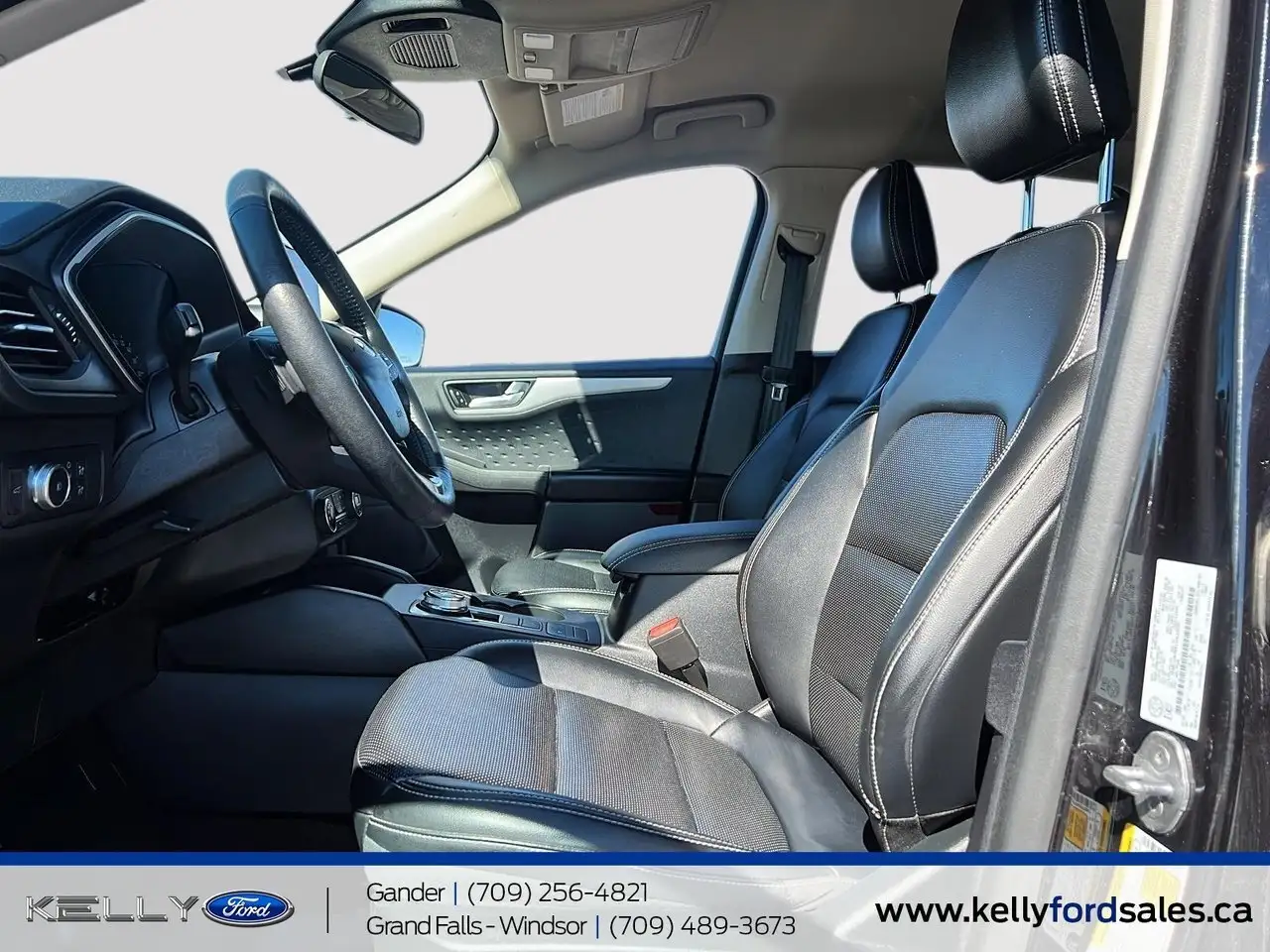 Ford Escape снимка Ford Escape