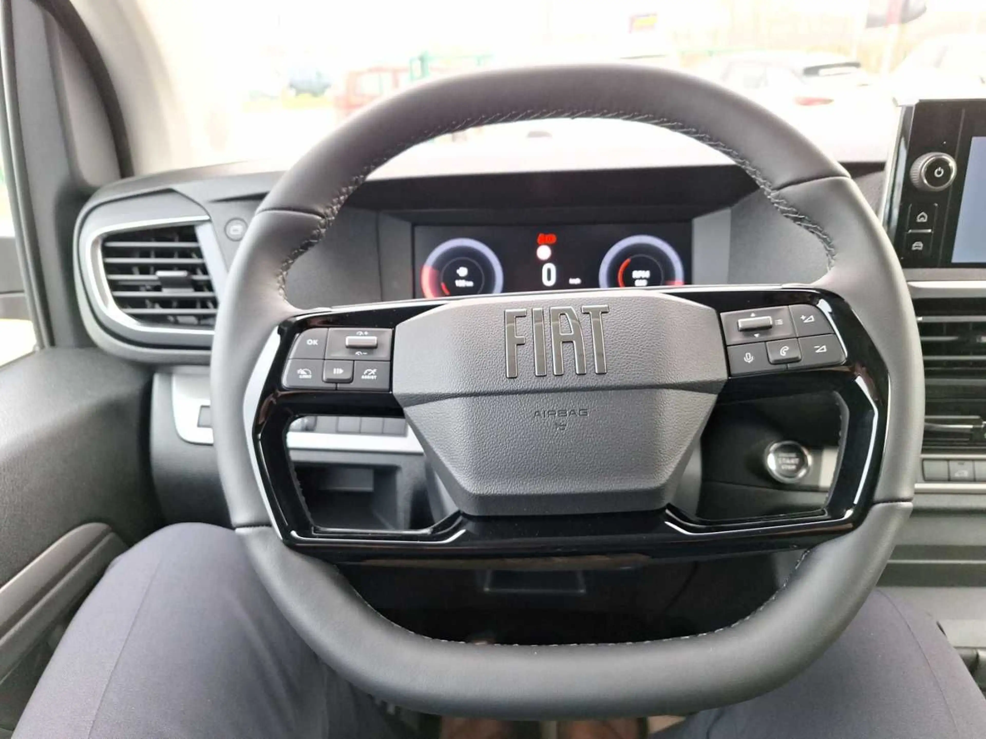 Fiat Scudo L2 M 120 *Connect|Comfort|Look|LED|Winter* — photo 14