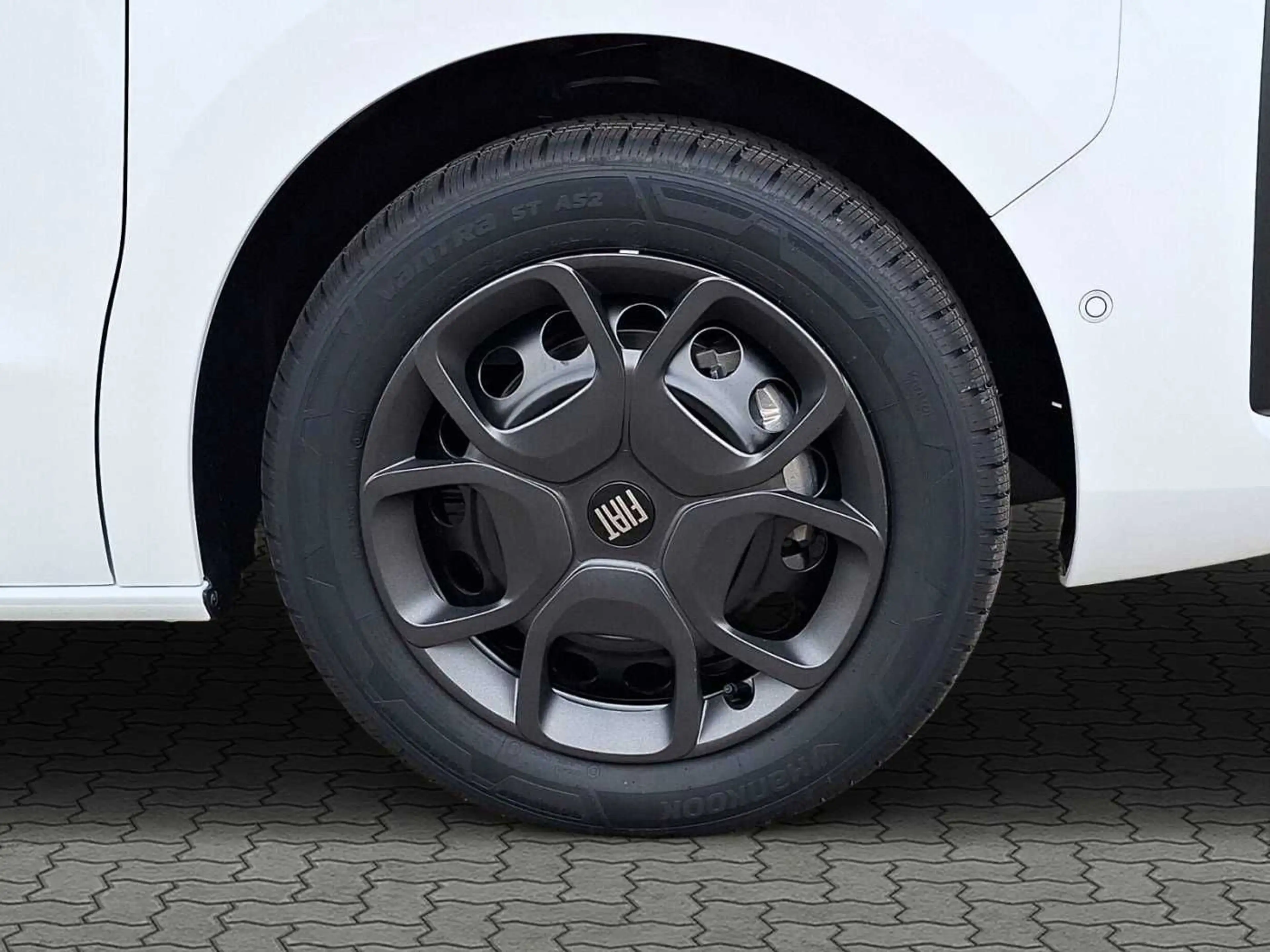 Fiat Scudo L2 M 120 *Connect|Comfort|Look|LED|Winter* — photo 4