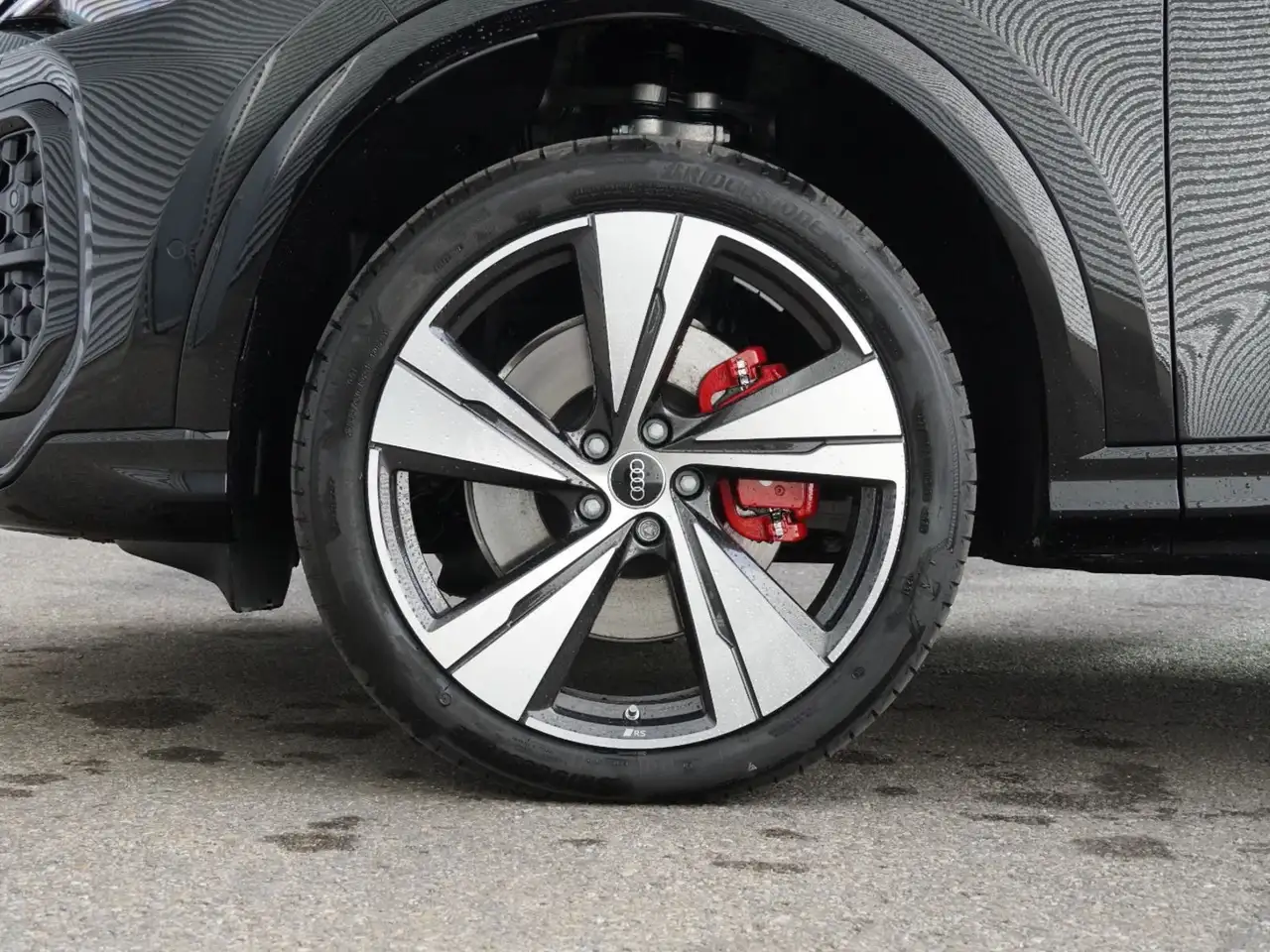 Audi SQ5 снимка Audi SQ5