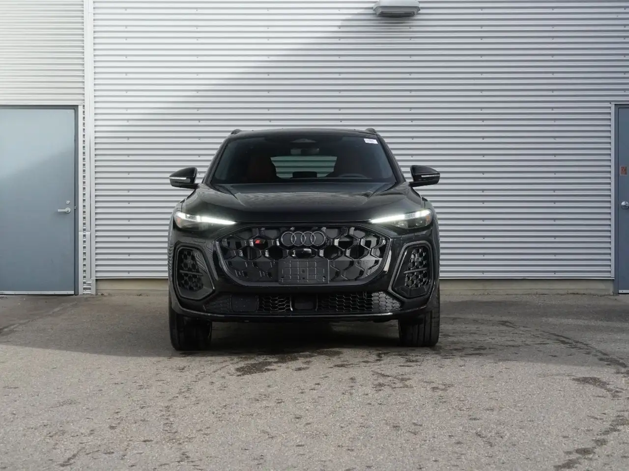 Audi SQ5 снимка Audi SQ5