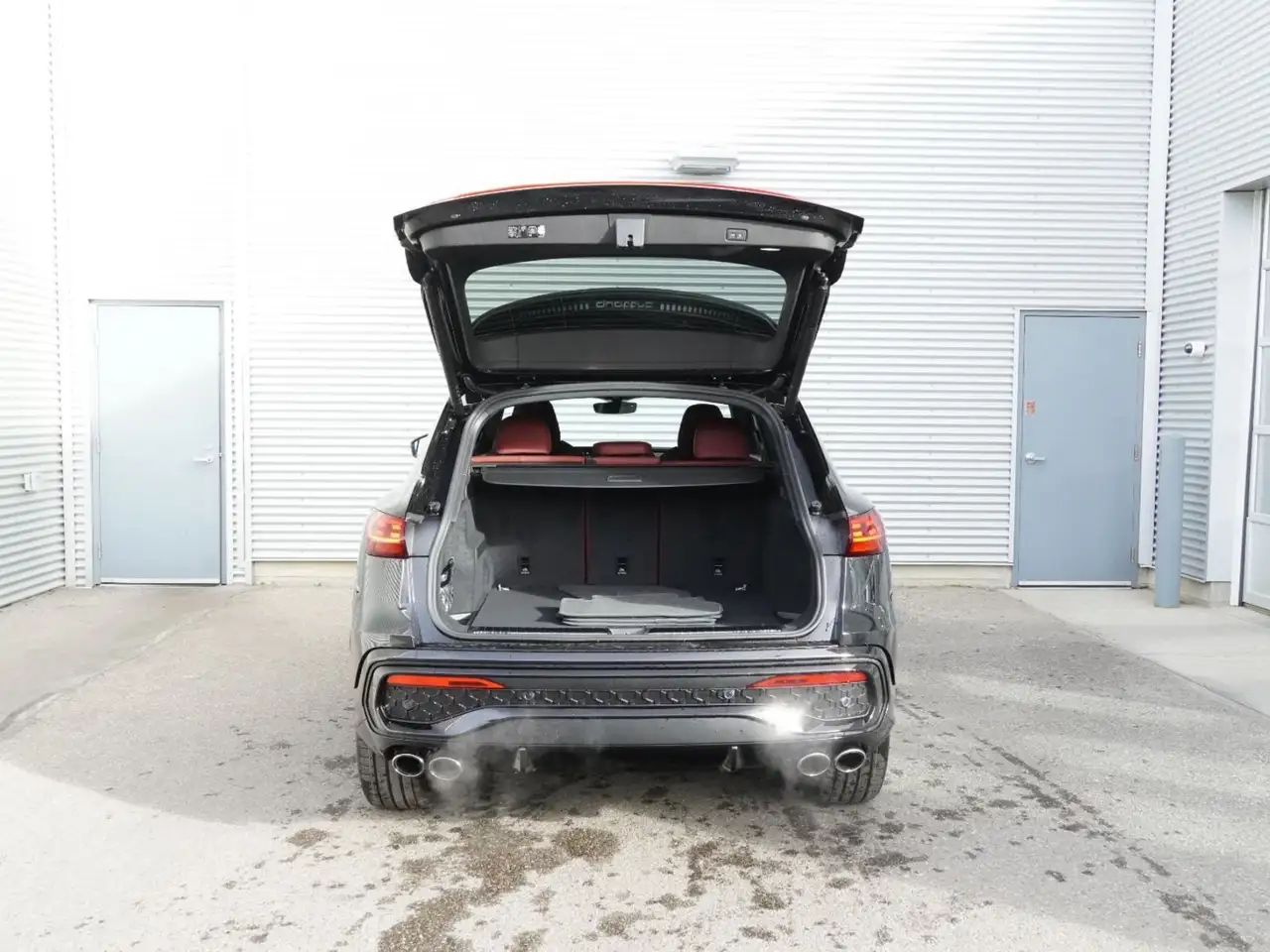 Audi SQ5 снимка Audi SQ5