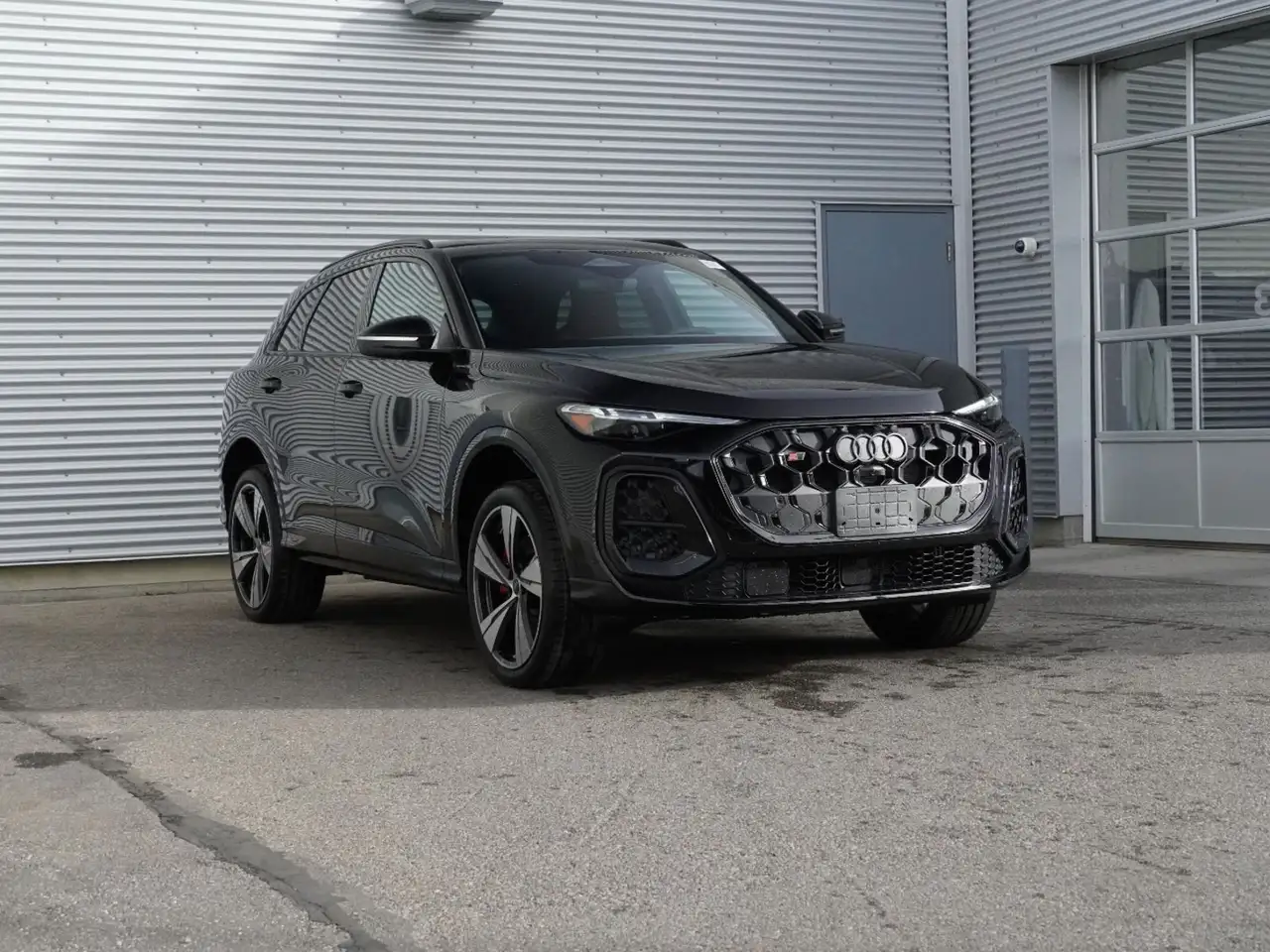 Audi SQ5 снимка Audi SQ5