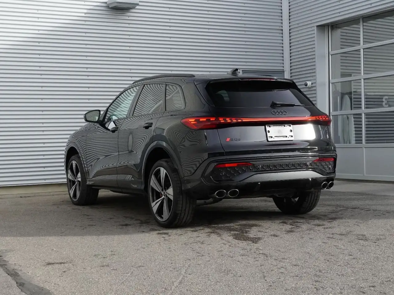 Audi SQ5 снимка Audi SQ5