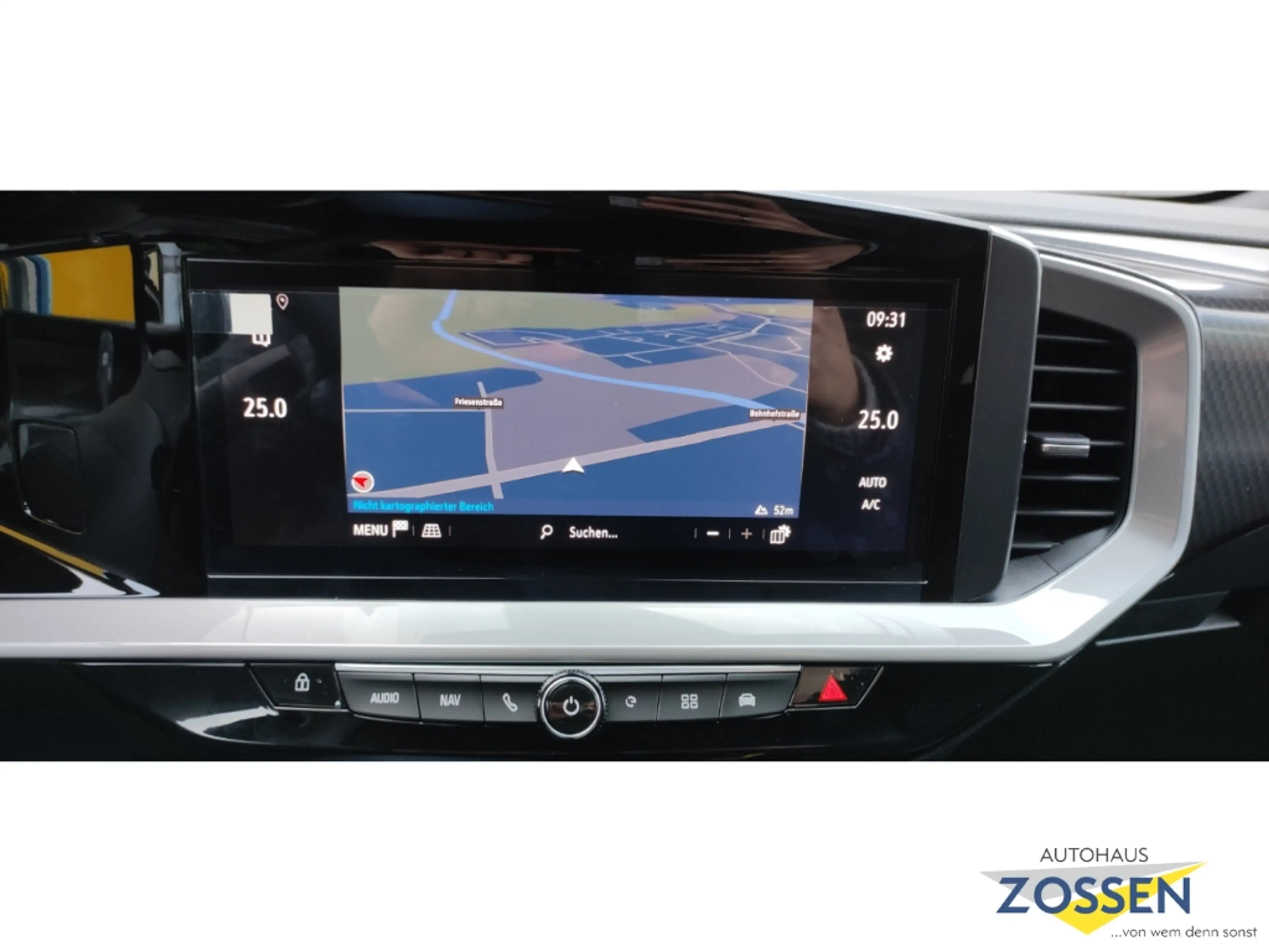 Opel Mokka-E Ultimate, Navi, Sitzhzg, Alcantara, Matrix-LED, Ka — photo 11