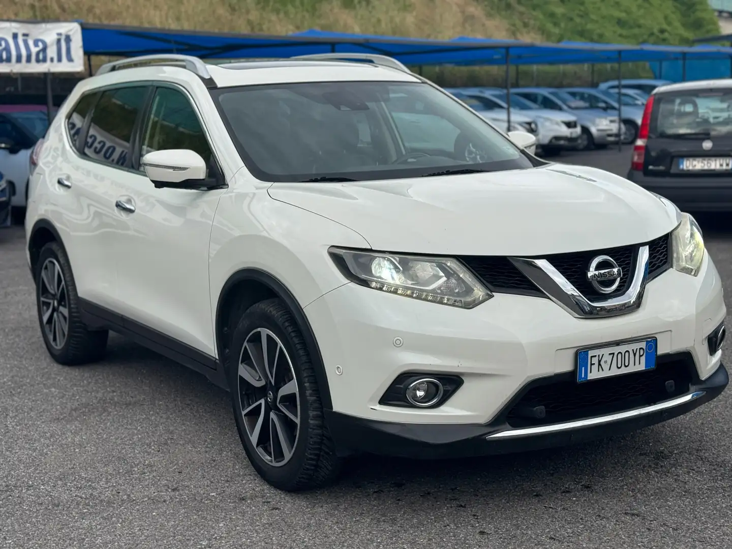 Nissan X-Trail 1.6 dci Tekna 2wd xtronic 7 POSTI Bianco - 2