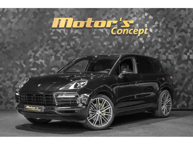 Porsche Cayenne main image