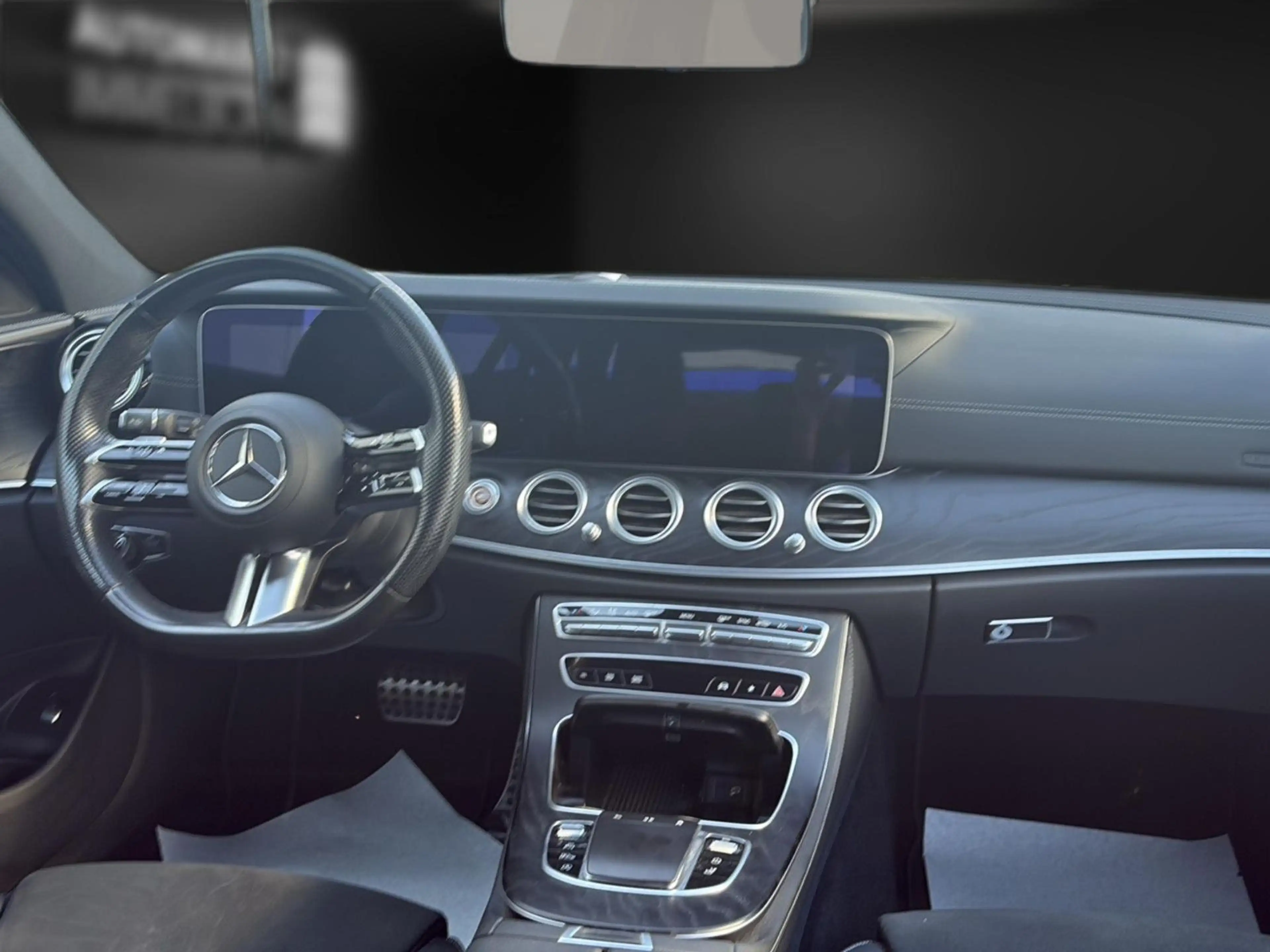 Mercedes-Benz E 400 d AMG 2x 4Matic AHK*Pano*Kamera*20*Night — photo 15