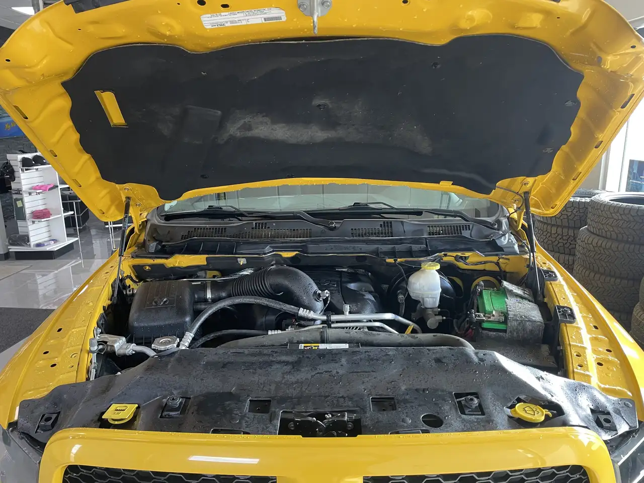 RAM 1500 снимка RAM 1500