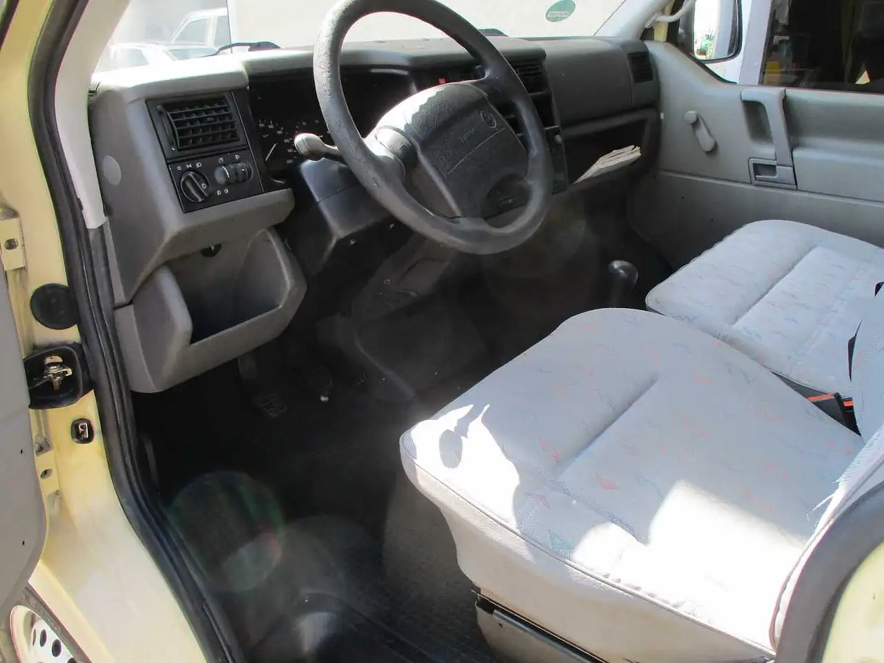 Volkswagen T4 Bus Kombi 2,5TDI, langer Radstand,, foto 5