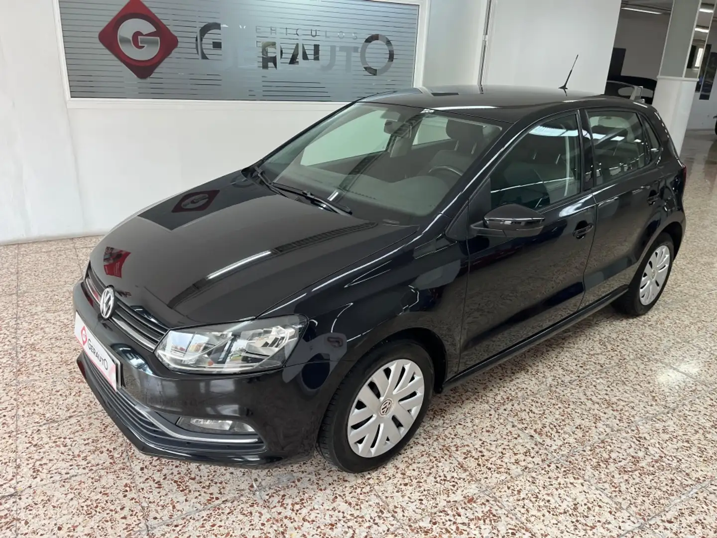 Volkswagen Polo 1.2 TSI BMT A- Plus 66kW Negro - 1