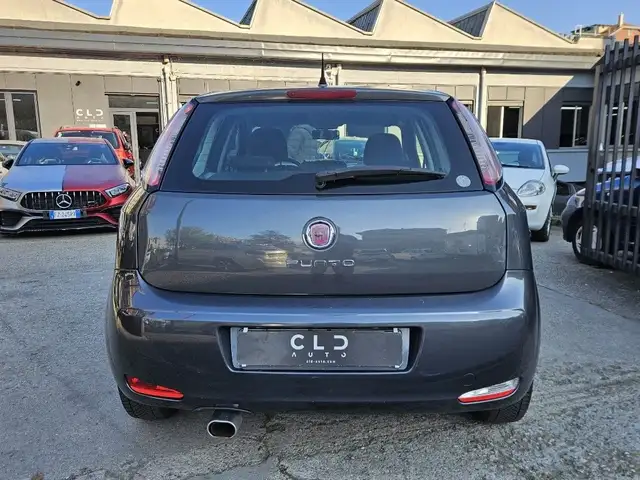 Fiat Punto view 4
