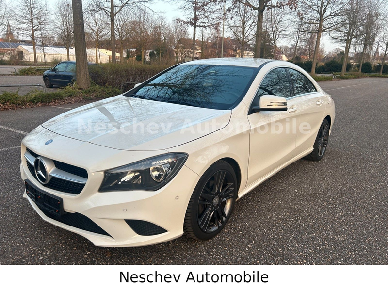 Mercedes-Benz CLA 180 Urban Coupe Leder/PTS/18"/2.Hd. 1A Zust. — photo 7