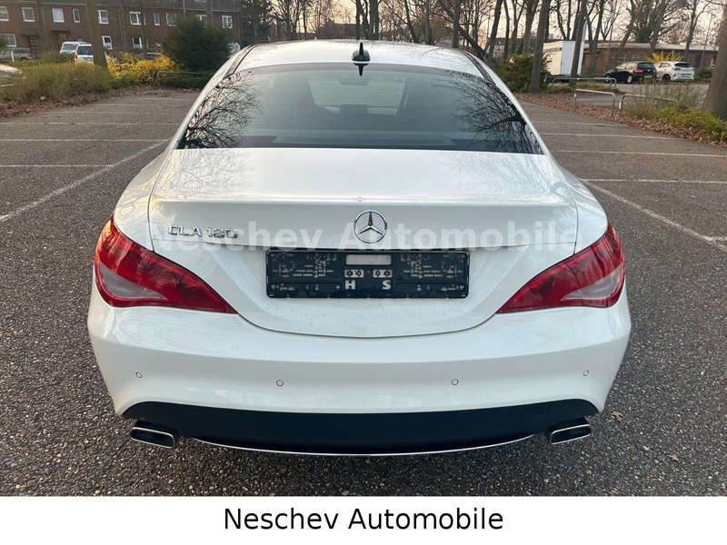 Mercedes-Benz CLA 180 Urban Coupe Leder/PTS/18"/2.Hd. 1A Zust. — photo 5