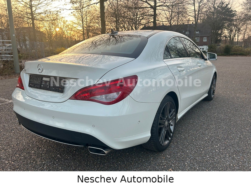 Mercedes-Benz CLA 180 Urban Coupe Leder/PTS/18"/2.Hd. 1A Zust. — photo 8
