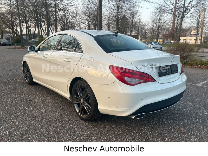 Mercedes-Benz CLA 180 Urban Coupe Leder/PTS/18"/2.Hd. 1A Zust. — photo 4