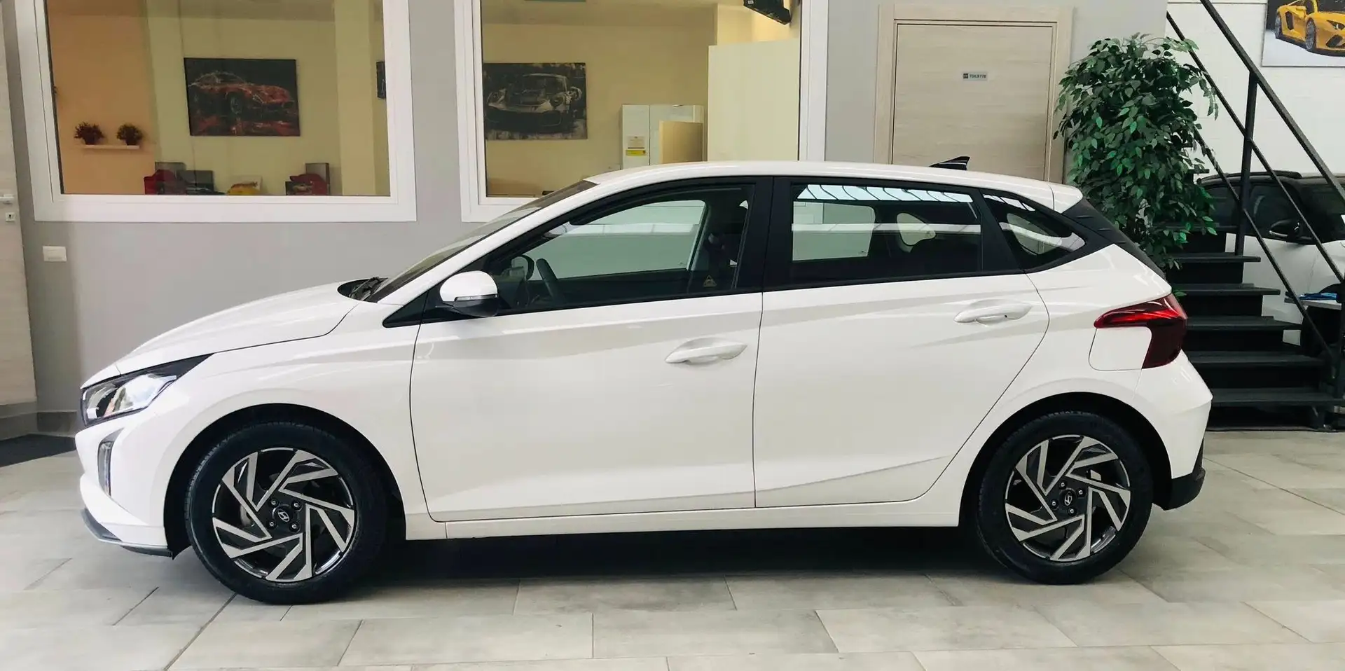Hyundai i20 1.2 Gpl Connectline  78cv KM0 PRONTA CONSEGNA Bianco - 2